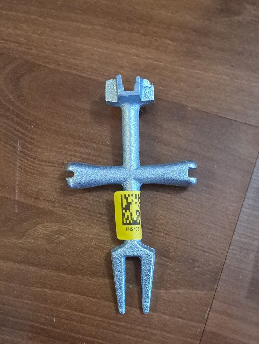4-way pop-up plug wrench